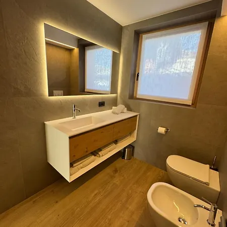 Giacinto Apartman
